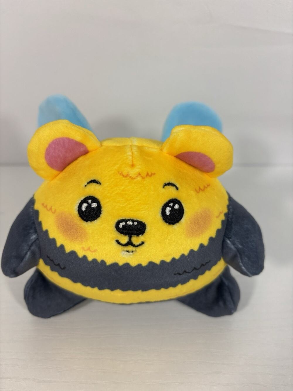 Moriah Elizabeth Bearbie Plush 6” Blob Universe Bee Bear Bonkers Toys